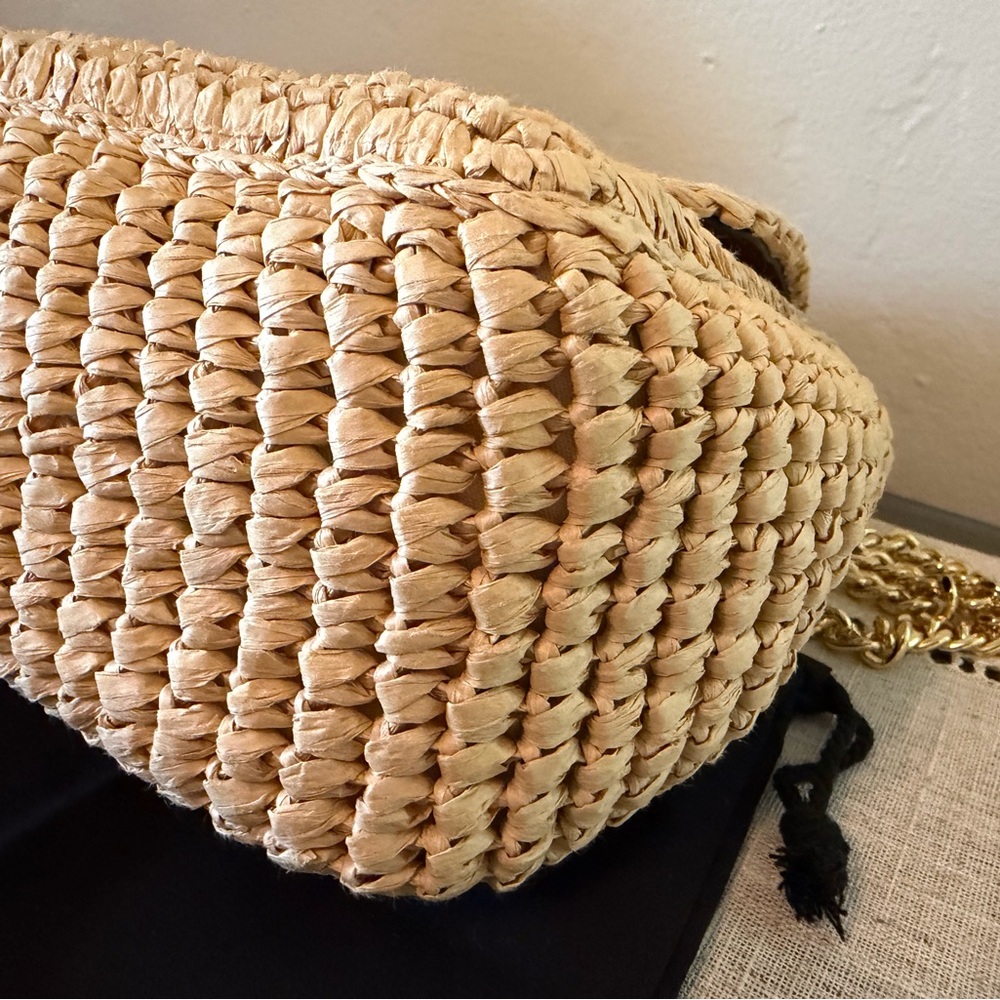 Ralph Lauren Natural Straw Shoulder Bag with Gold Chain - Picture 9 of 14